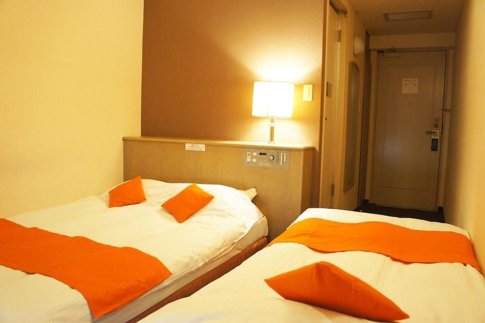 Shinsaibashi Lions Rock Hotel Ōsaka