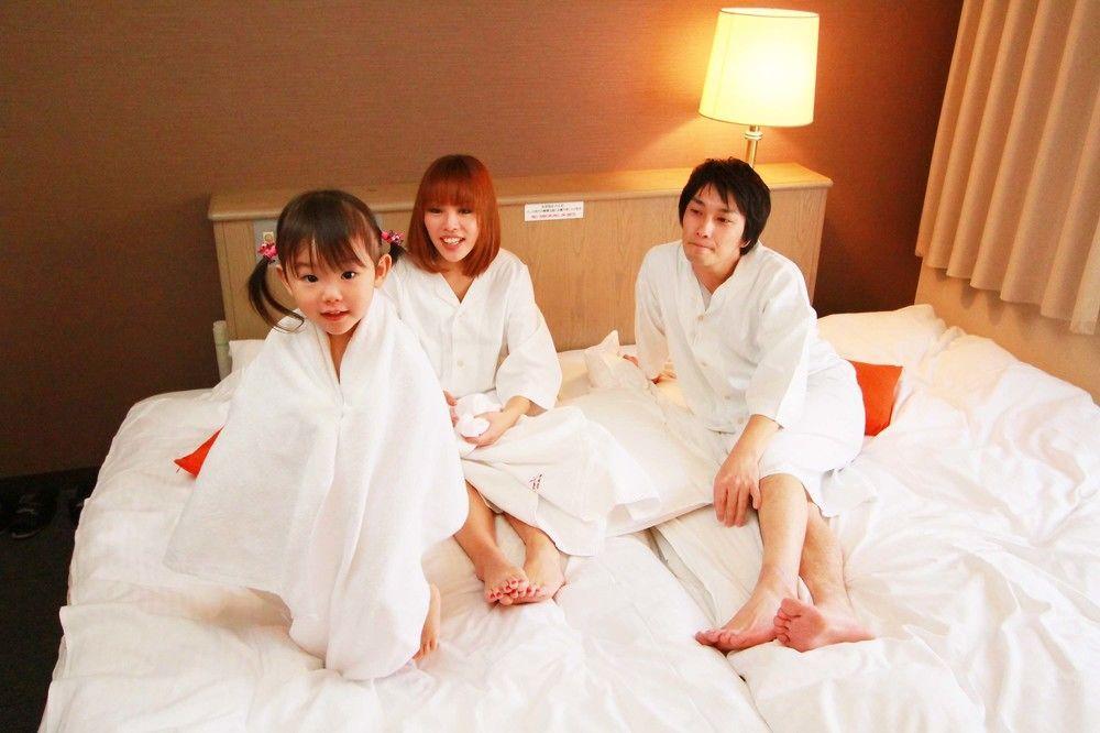 Hotel Shinsaibashi Lions Rock Ōsaka